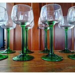Set of 4 VTG MCM Luminarc Green Stemmed Wine Glasses from France Multi SET Avail